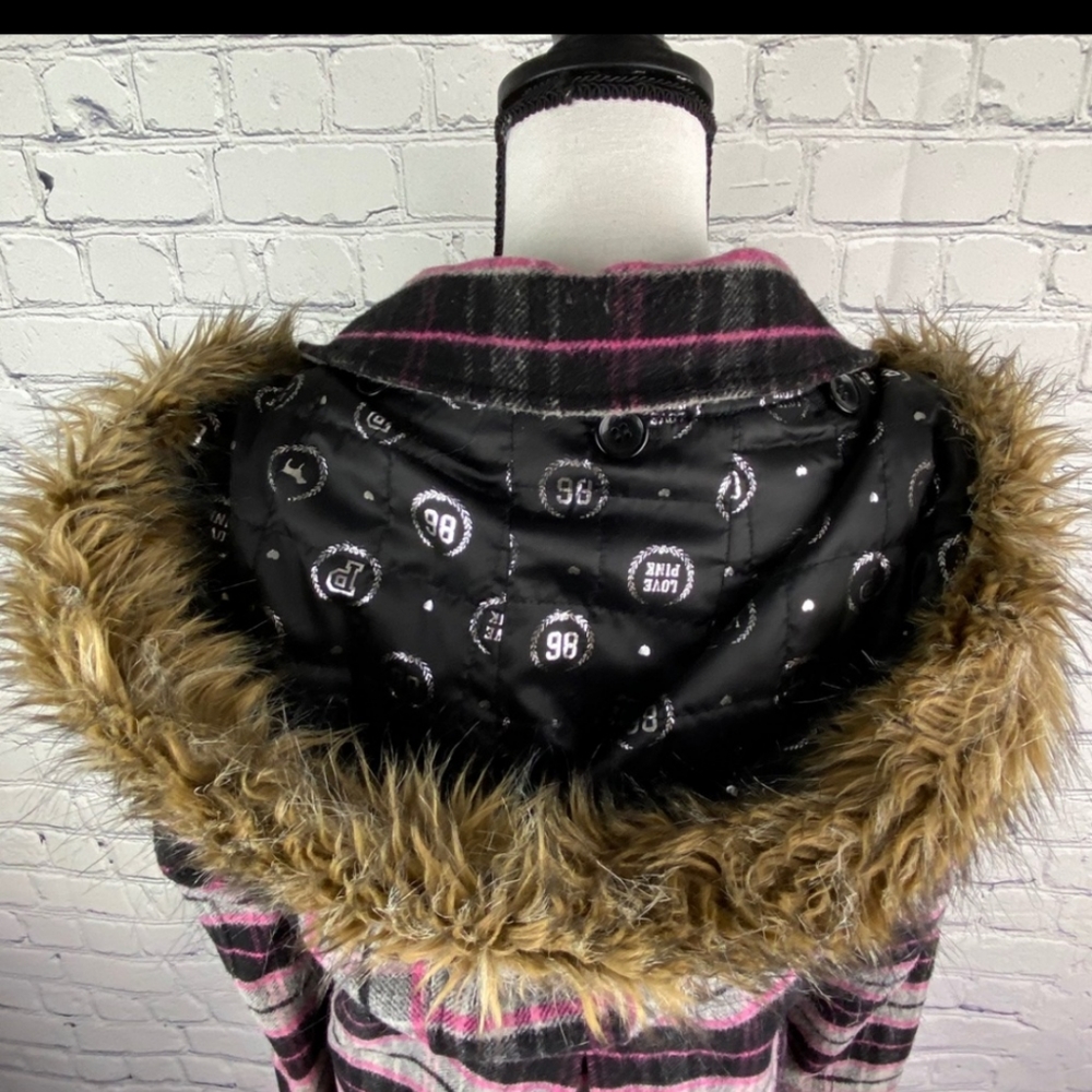 Women's v.s. jacket - Picture 7 of 15